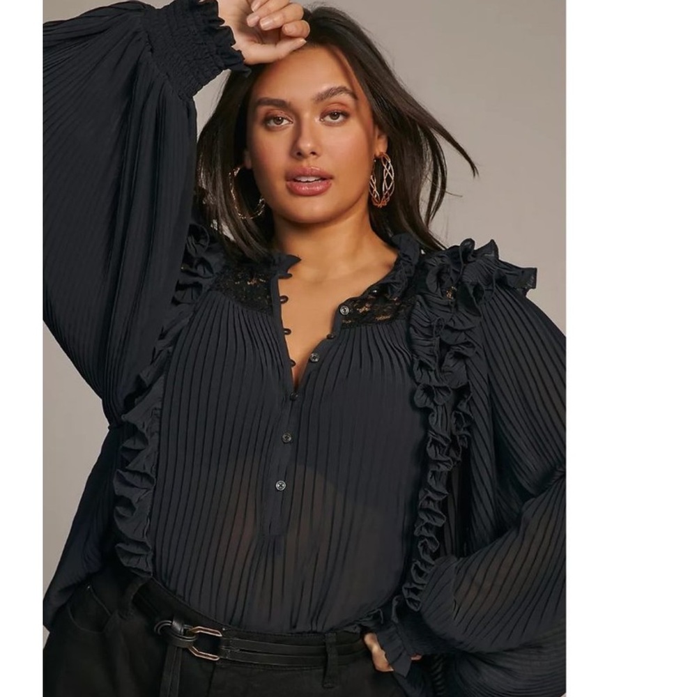 ANTHROPOLOGIE Pleated Ruffled Blouse Black Size XS - Picture 3 of 15